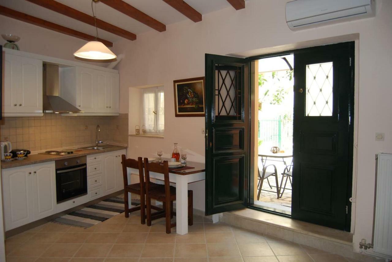 Old Town Venetian By Corfuescapes Apartment